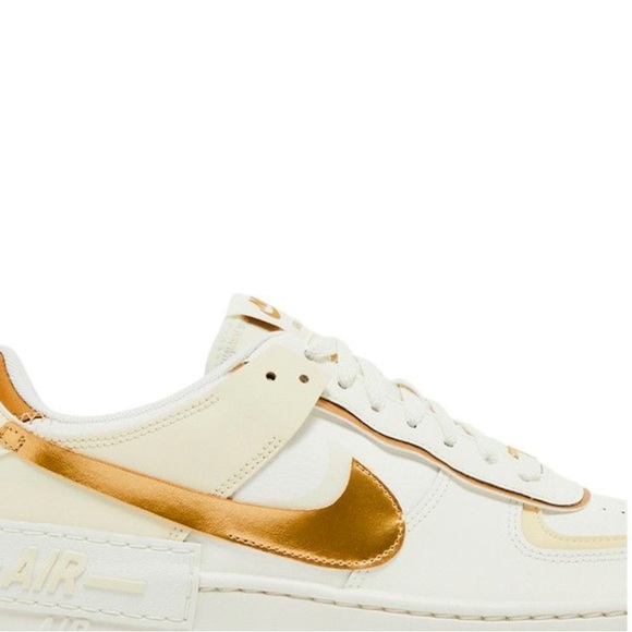 Nike
Air force 1
Shadow
Nwot - Picture 8 of 12